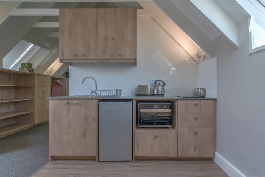 To Let 1 Bedroom Property for Rent in Paardevlei Western Cape